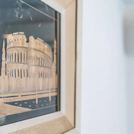 1 With Pool Apartment *